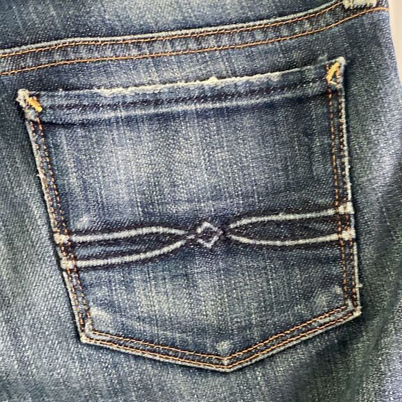 LUCKY Brand Dark Washed Flare Jeans Size 8/29 - Picture 3 of 10